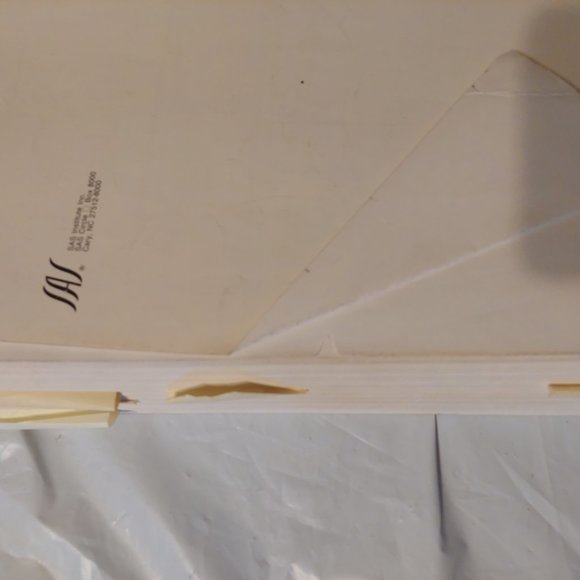 SAS language book - Picture 9 of 13